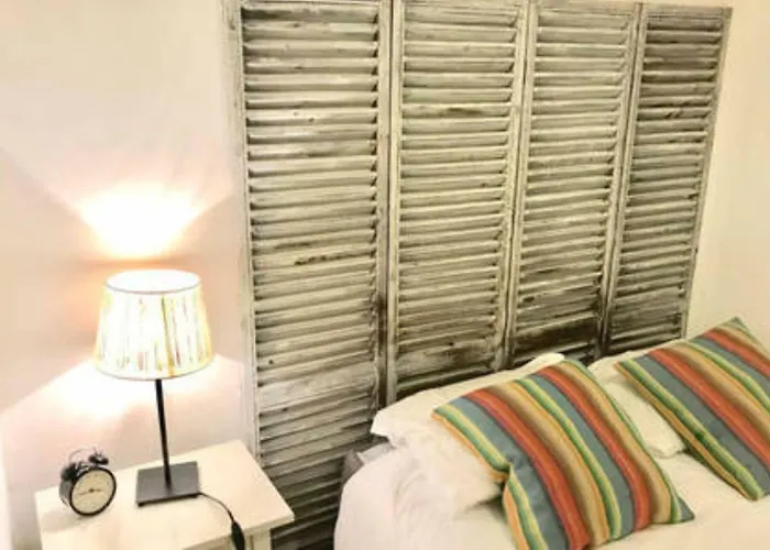 Flat In Historic Neighbourhood